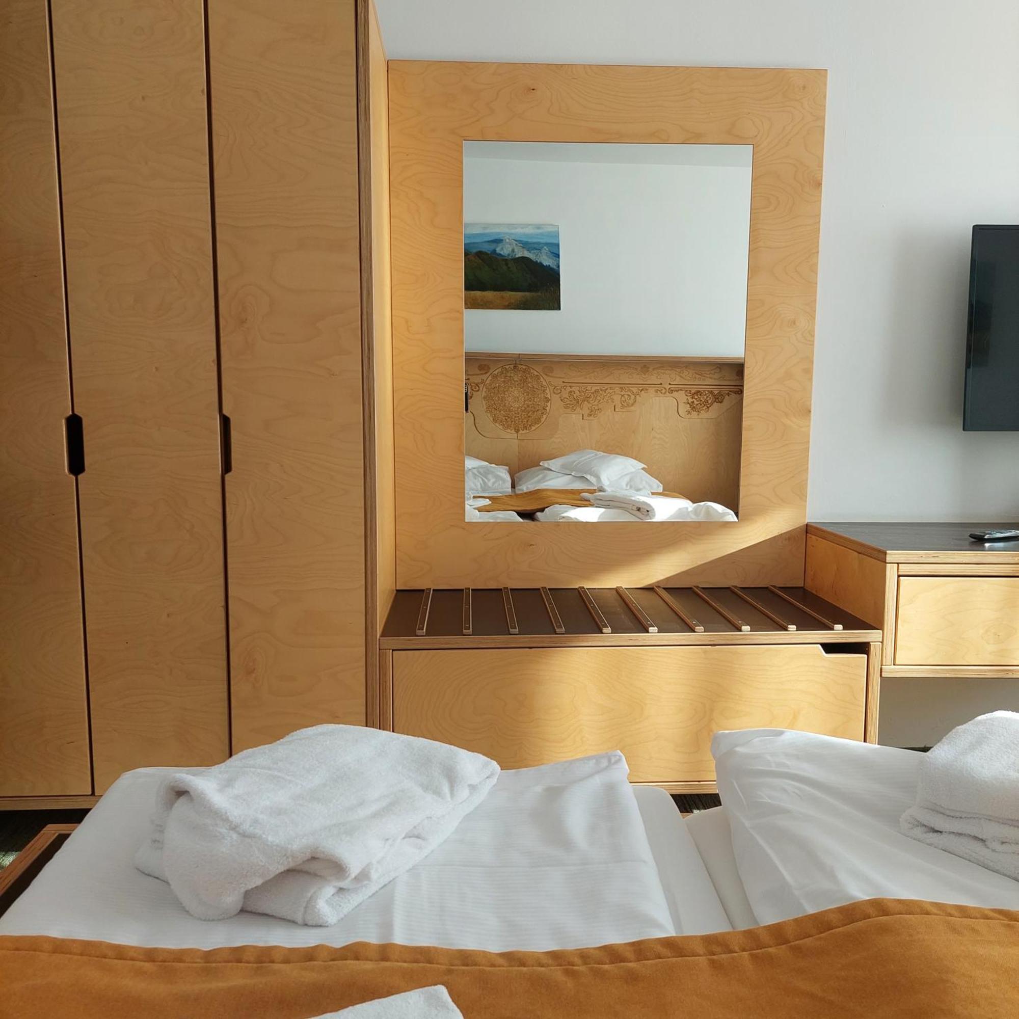 Hotel Diery Terchová エクステリア 写真