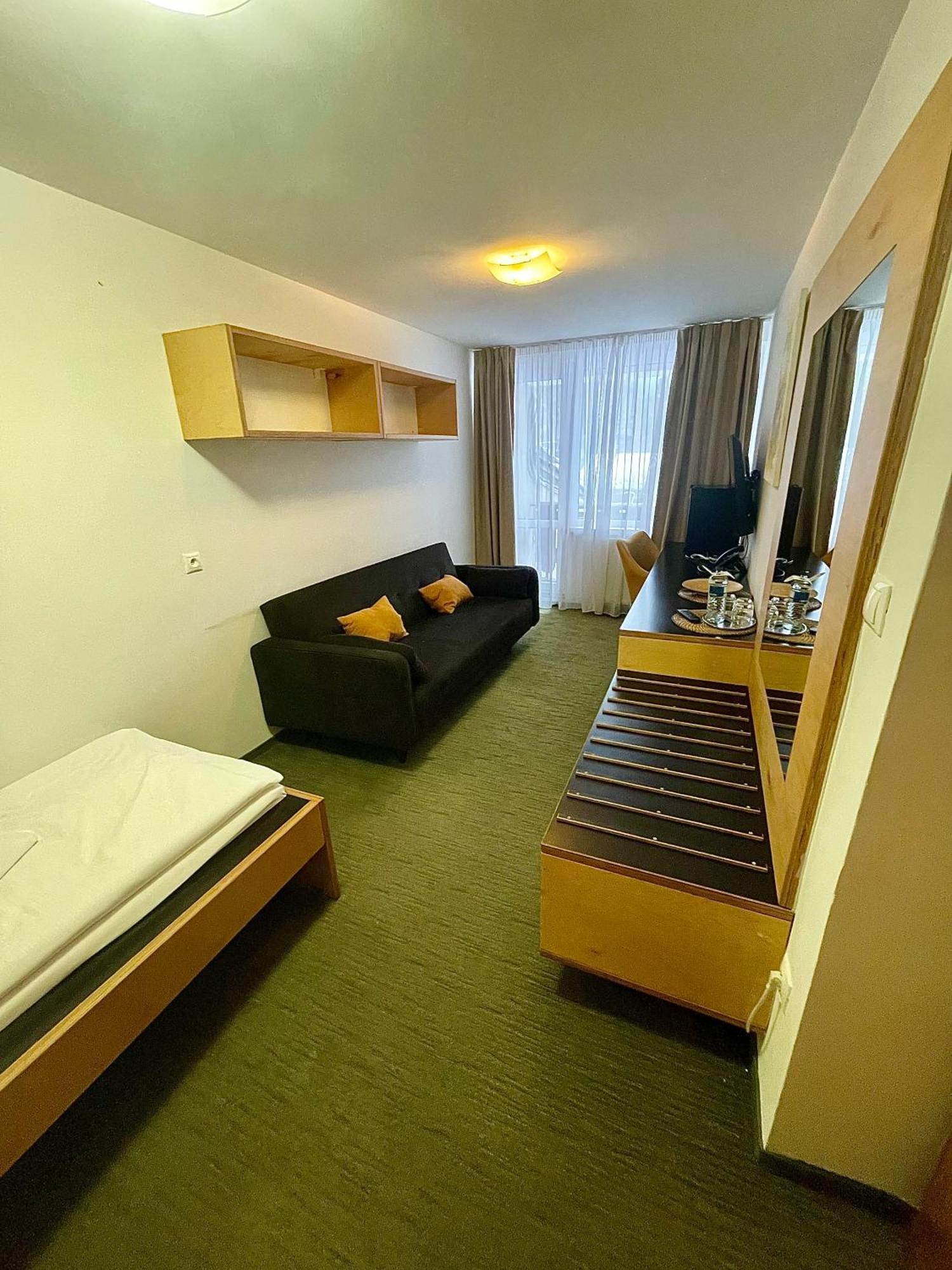 Hotel Diery Terchová エクステリア 写真